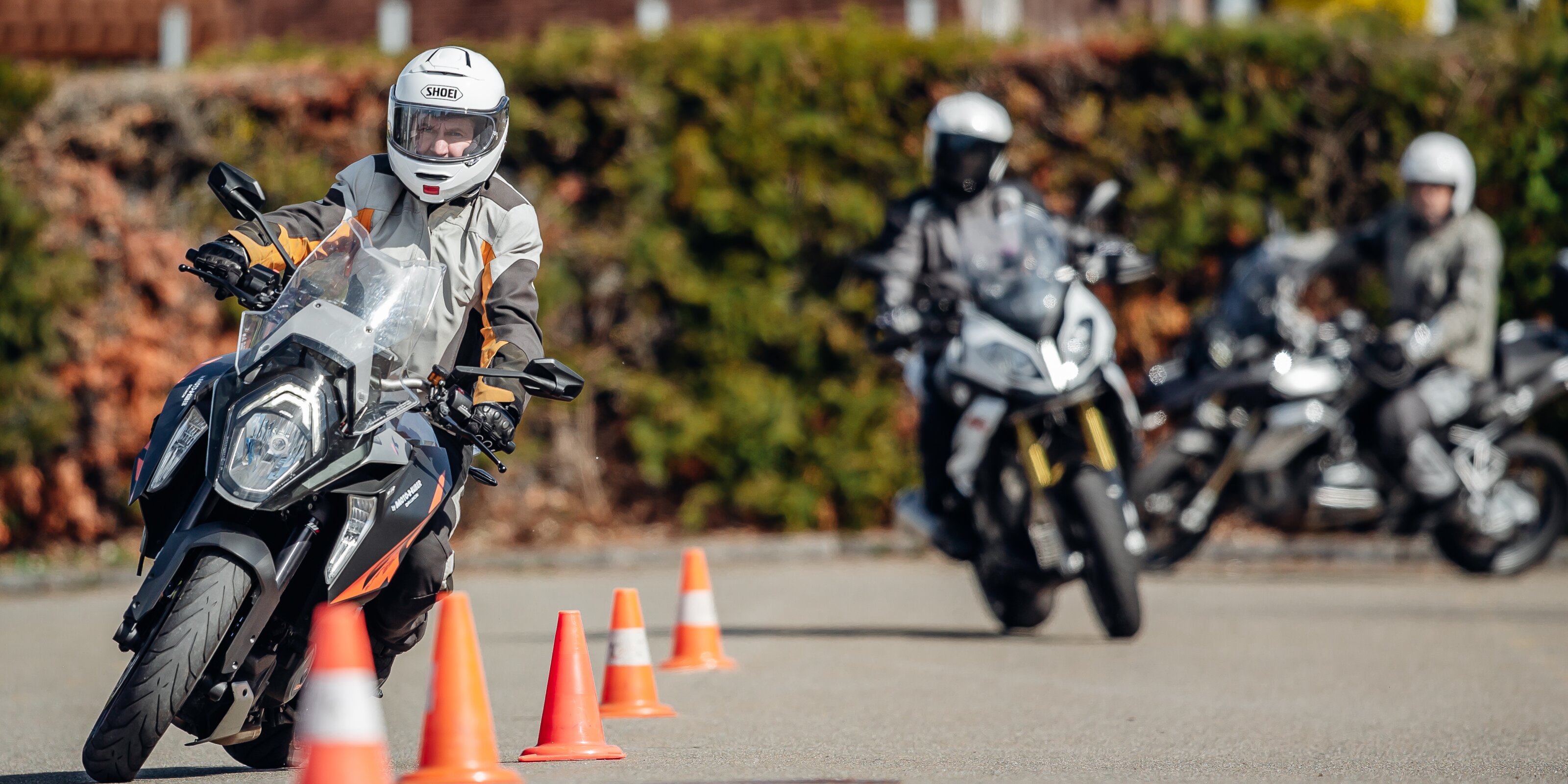 Motorradhändler Im Umkreis Von 50 Km Motorradfahrschule Kat. A / A1 / A beschränkt / Roller | Fahrschule
